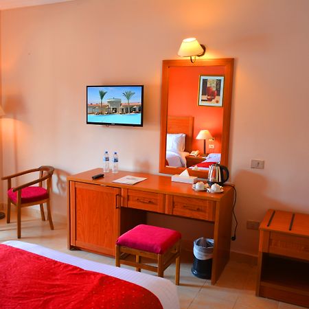 Hawaii Riviera Aqua Park Resort - Families And Couples Only Hurghada Zewnętrze zdjęcie